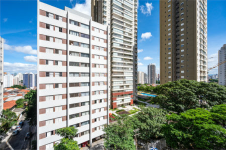 LINDO STUDIO DE 32M² PRÓXIMO DE TUDO