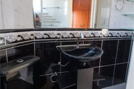 Sobrado à venda com 3 quartos, sendo 1 suíte, em Jardim Ester, São Paulo, SP