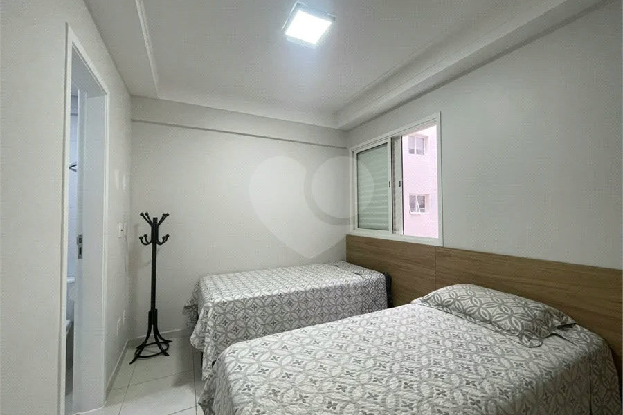 Apartamento à venda com 2 suítes no Centro, Bertioga, SP