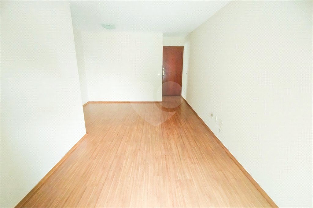 Apartamento - Próximo do metro Saúde - 2 quartos - 1 suíte - varanda - 2 vagas