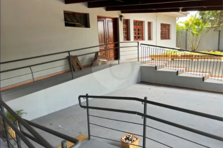 Casa com 5 dorms à venda no Jardim Alvorada