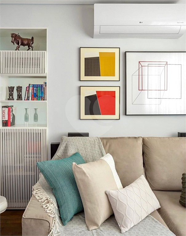 Apartamento reformado de 96m² no coração do Jardins!