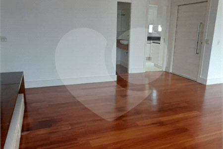 Apartamento Alto Padrão de 176m² na Aclimação — São Paulo/SP