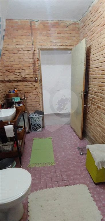 Casa com 156 m², 2 quartos, garagem para 3 carros, à venda no bairro Cerâmica em São Caetano do Sul