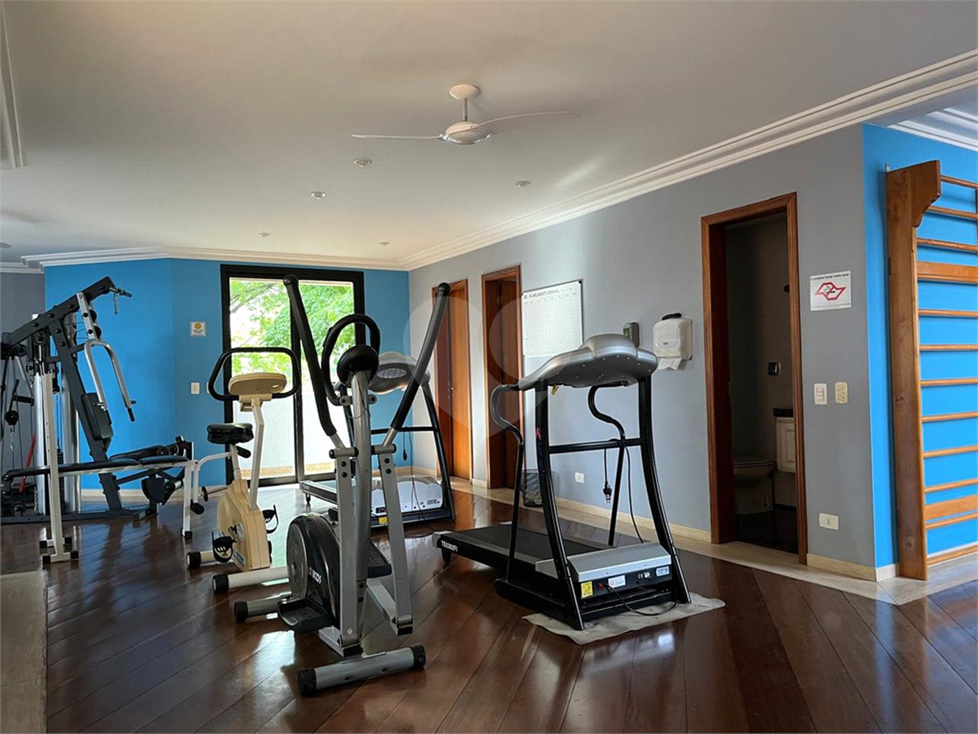 Apartamento à Venda 220m² Moema 4 Quartos