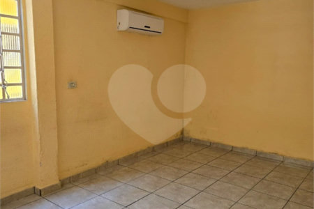 Casa de 5 quartos (1 suíte) para venda em Artur Alvim