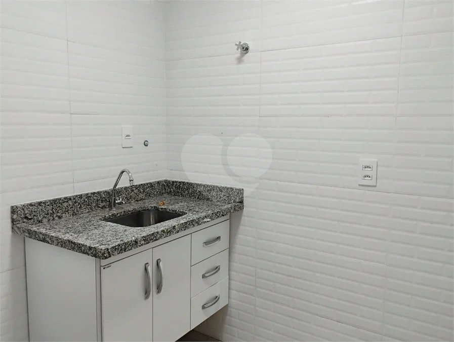 Aluga-se Salão Comercial na Vila Mascote