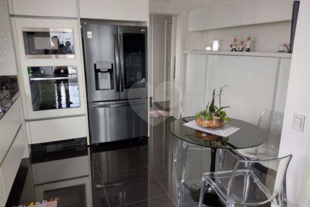 Apartamento Alto Padrão Lazer Completo ,com 3 quartos, 250 m² à venda Parque da Mooca.
