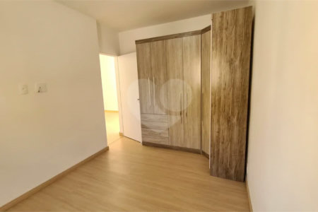 Apartamento à venda com 2 quartos em João XXIII, Vinhedo, SP