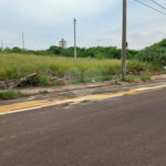 Terreno plano com 163,56 m² de área total