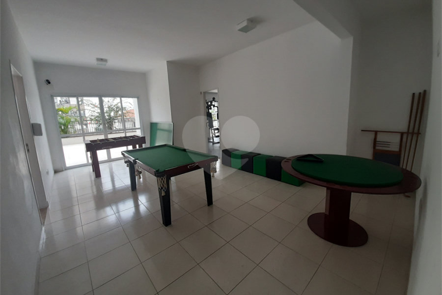 Apartamento 3 dormitórios sacada à venda no bairro de Santana em São Paulo