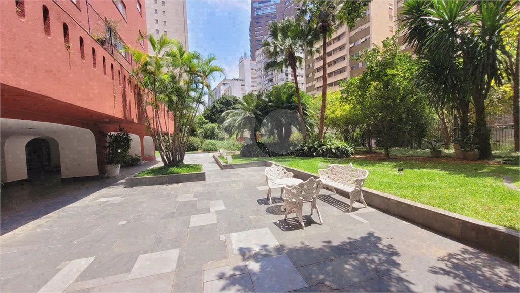 Apartamento sofisticado em localização privilegiada no Itaim Bibi – próximo ao Parque do Povo e Shopping JK Iguiatemi