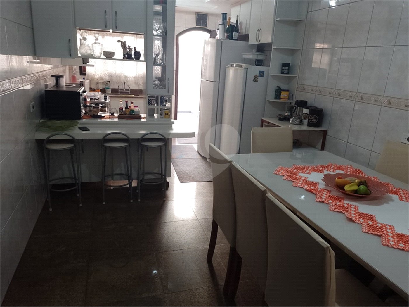 Casa Térrea Assobradada com Varanda Gigante no Jardim Líbano