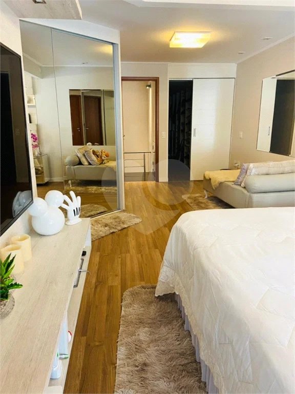 Apartamento com 170m² , 2 dormitórios , sendo 2 suítes , 3 vagas , à venda no bairro Jardim , em Santo André.