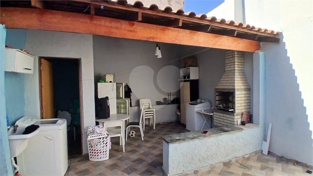 Casa à venda na região do Santa Felícia.
