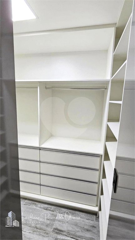 Apartamento à Venda com 210m² com 3 dormitórios e 3 vagas em Perdizes - Estuda permuta .