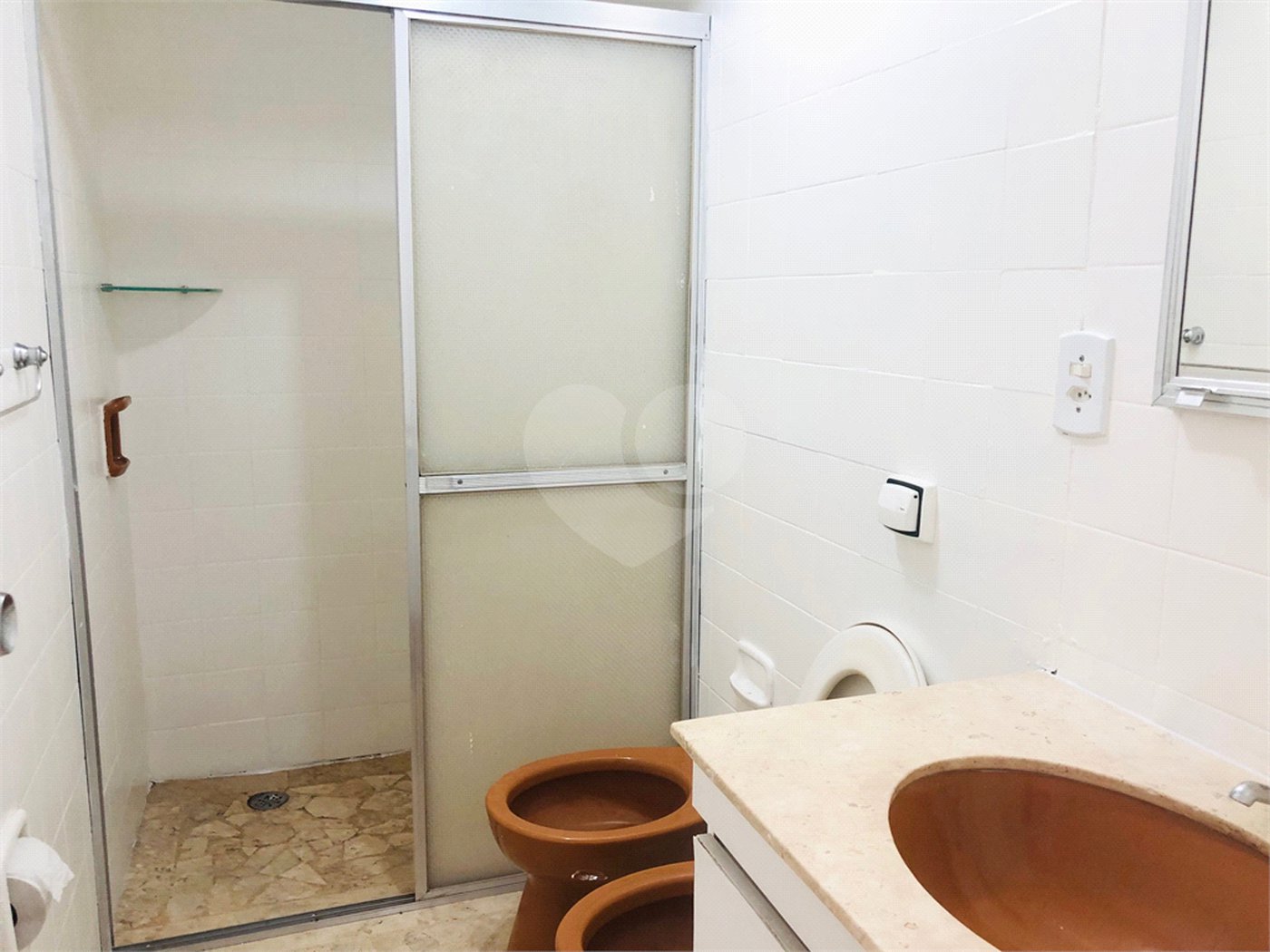 Moema, apto para locação, localização imperdível!!!