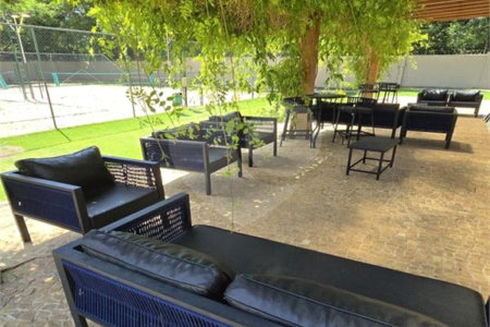 Maison Du parc- condominio de altissimo padrão - lote plano com 495,00 ms- R$ 1.920.000,00 - condominio - R$ 1.100,00 - iptu - R$ 800,00 - Área de lazer: Quadra de Tênis - Quadra Poliesportiva - campo de Futebol - Quadra de Squash - Academia - Playground - Sistema de Segurança 24hs com cerca elétri