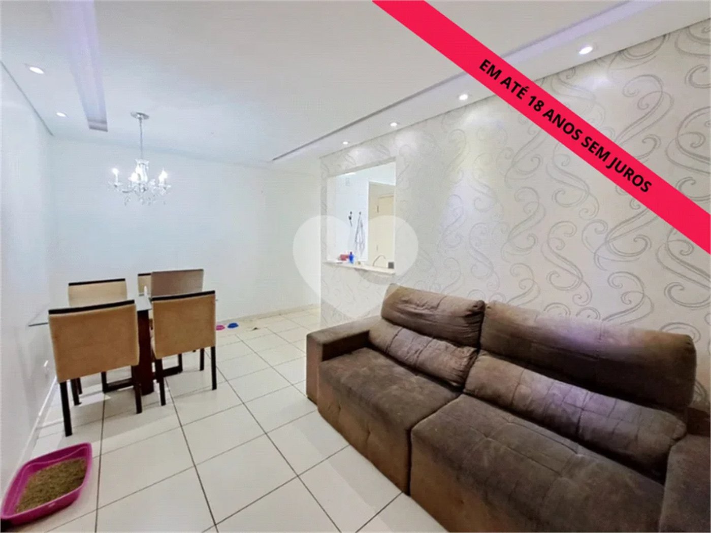 Apartamento com 02 quartos MOBILIADO com varanda e lazer !