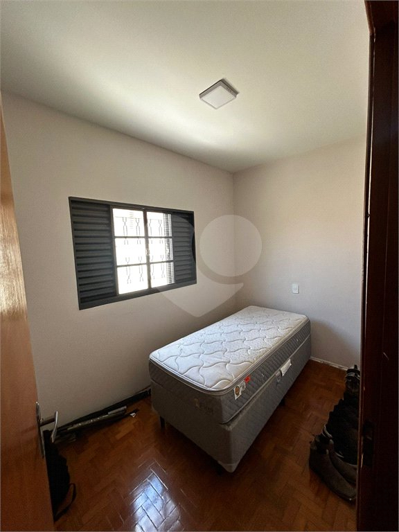 Casa à venda com 3 quartos, sendo 1 suíte, em Vila Boa Vista, São Carlos - SP