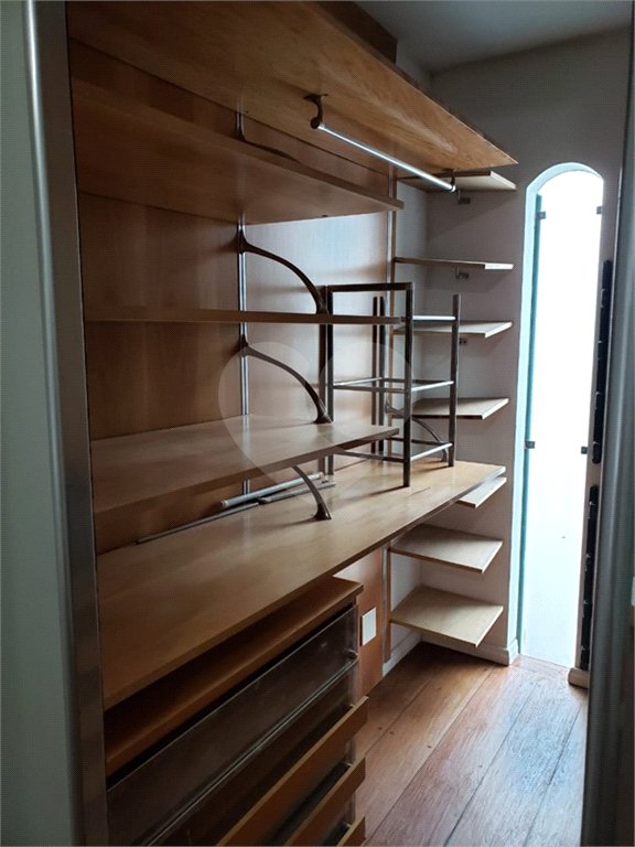Sobrado à venda com 3 quartos, sendo 1 suíte,  em Vila Maria, São Paulo, SP