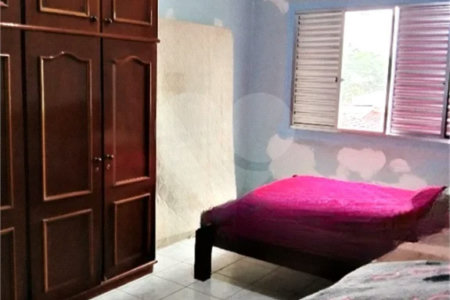 Apartamento com 83m² , 2 dormitórios , 2 vagas , à venda no bairro Cerâmica em São Caetano do Sul.