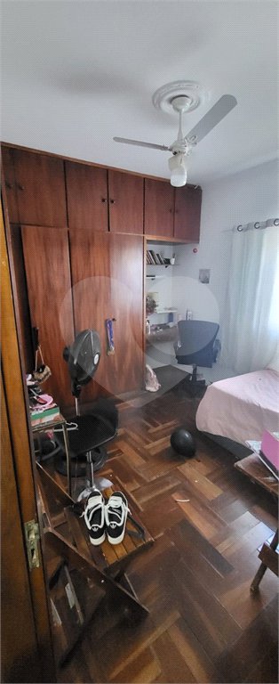 Casa a venda na rua Coronel Leopoldo Prado