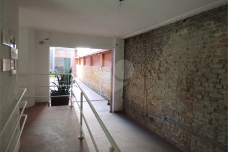 Excelente Casa Térrea Comercial em Região Nobre !!!