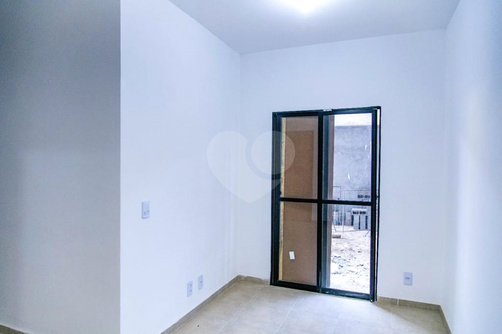 Apartamento novo para venda no condomínio Reserva dos Pinhais.