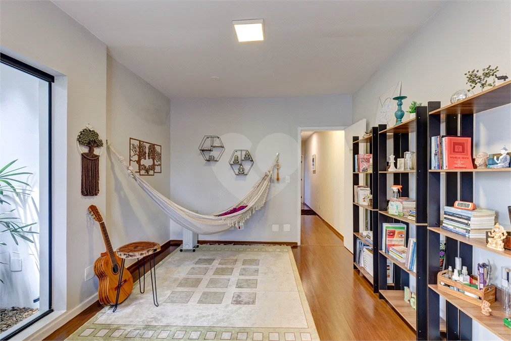 Sobrado à venda com 3 quartos, sendo 1 suíte, em Chácara Santo Antônio, São Paulo, SP