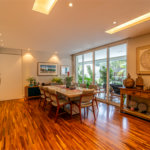 Apartamento Campo Belo à Venda 274 m² 4 Suítes 4 Vagas com Clima de Casa e Vista Verde