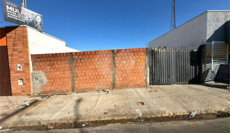 Terreno à venda em Jardim Munique, São Carlos, SP