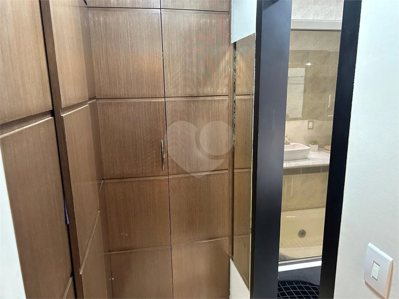 APARTAMENTO 105 M2 PARA PERMUTA EM IMÓVEIS NO ANÁLIA FRANCO 3 DORMITÓRIOS E 2 VAGAS