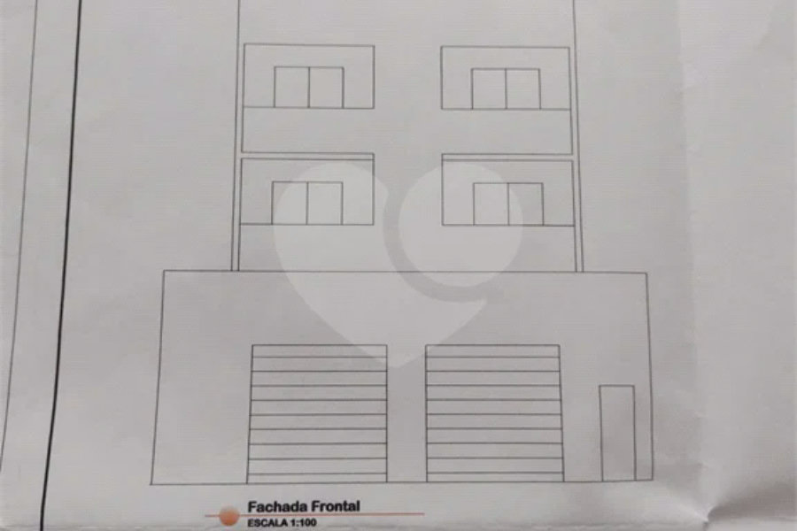 Terreno em Construção à Venda - 275m² em Ótima Localização