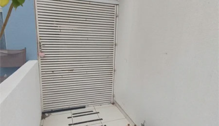 Casa à venda com 2 quartos, sendo 1 suíte,  no condomínio Residencial Viva Vida, Cotia - SP