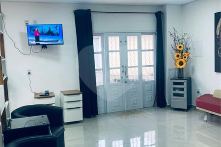 SALA COMERCIAL PROXIMO A UNIMED VILA NERY