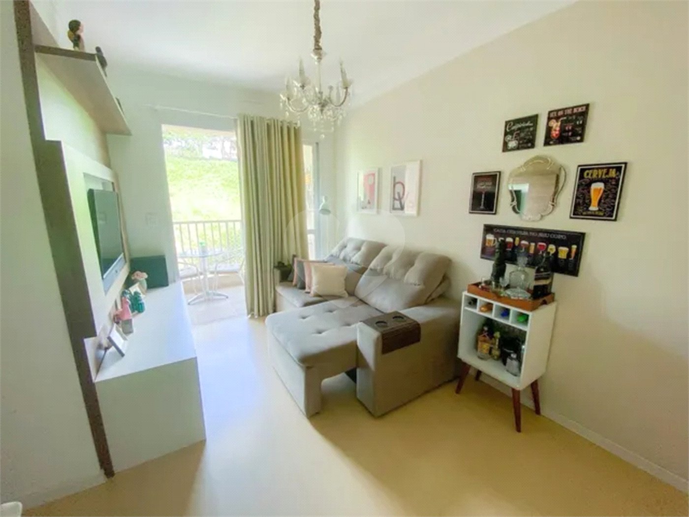 APARTAMENTO A VENDA NO SATÉLITE COM 2 DORMITÓRIOS, 1 BANHEIRO, 1 VAGA, SÃO JOSÉ DOS CAMPOS/SP.