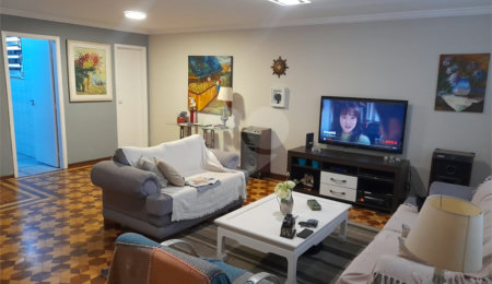 Sobrado à venda com 3 quartos, sendo 1 suíte,  em Jardim Caravelas, São Paulo, SP