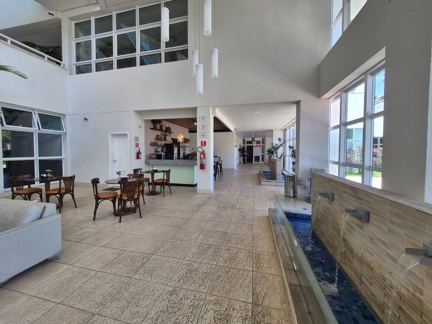 Apartamento à venda ou para alugar, 110m² com 2 quartos, sendo 1 suíte, escritório e  vagas Condomínio Paulistano, São Paulo - SP
