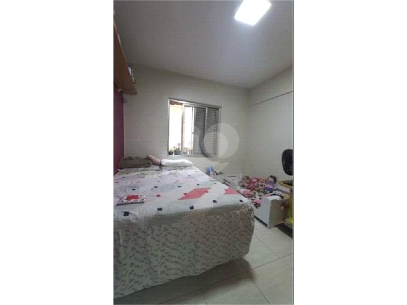 2 quartos e vaga de garagem
