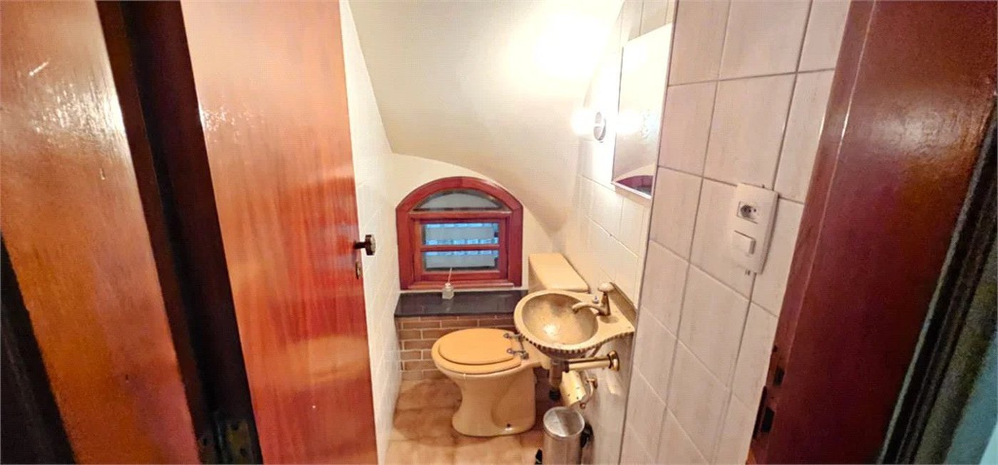 Sobrado à venda com 3 quartos, sendo 1 suíte, em Vila Leopoldina, São Paulo, SP