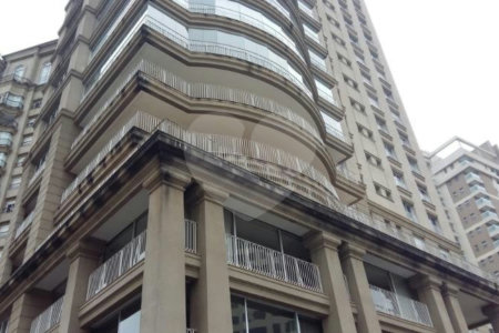 Apartamento à venda com 4 suítes em Panamby, São Paulo, SP