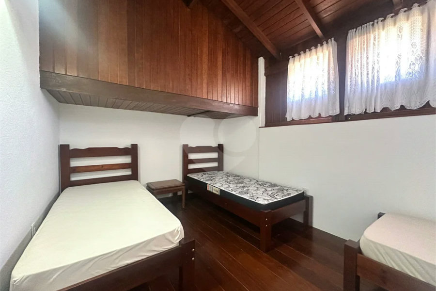 Casa à venda com 4 quartos, sendo 2 suítes, em Morada da Praia, Bertioga, SP