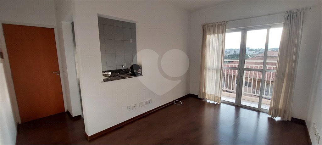 Apartamento 1 dormitório no Condomínio Parque das Violetas