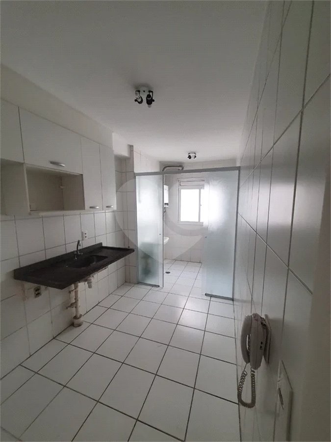 Apartamento à venda com 2 quartos, sendo 1 suíte, em Jardim Flor da Montanha, Guarulhos, SP