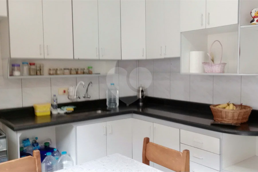 Imóvel com 3 dormitórios na Vila Santa Catarina
