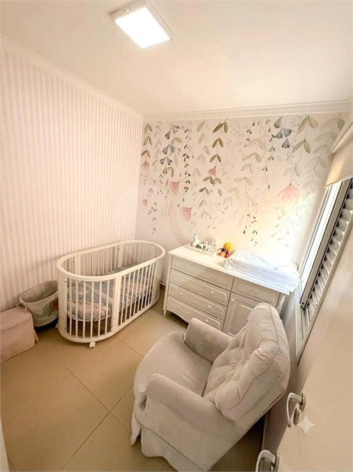 Casa à venda com 4 quartos em Vila Fiat Lux, São Paulo