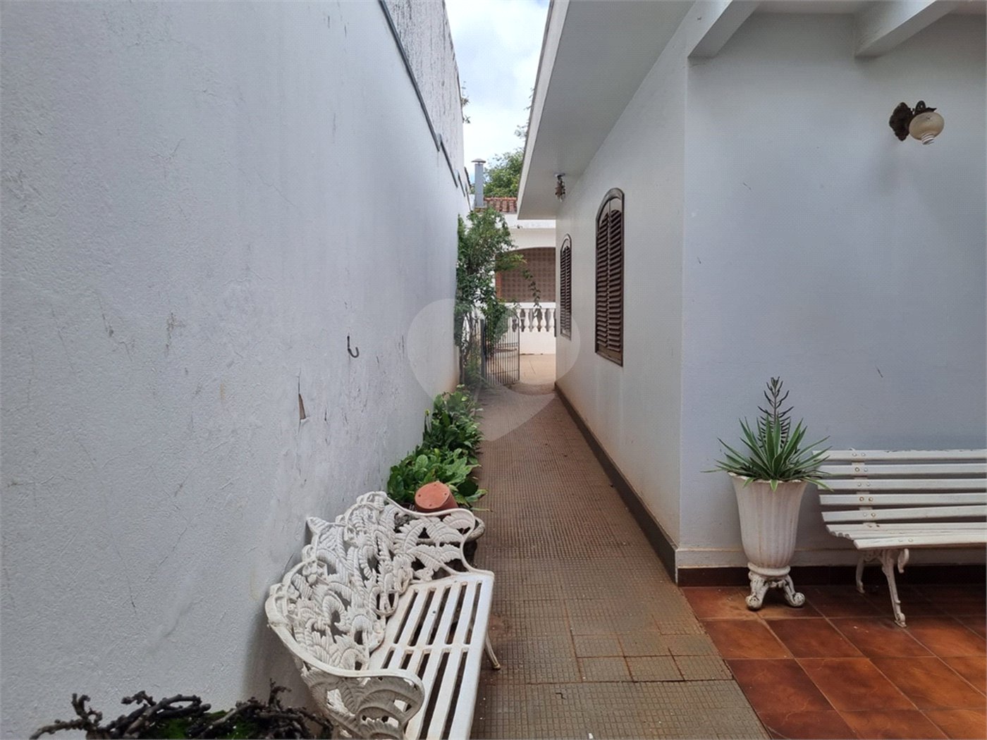 Casa comercial para locação no Centro