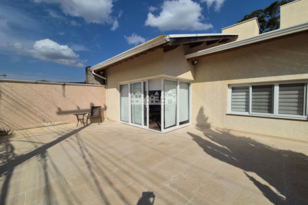 Casa à venda com 3 quartos, sendo 1 suíte, em Vila Esperia Ou Giglio, Atibaia - SP