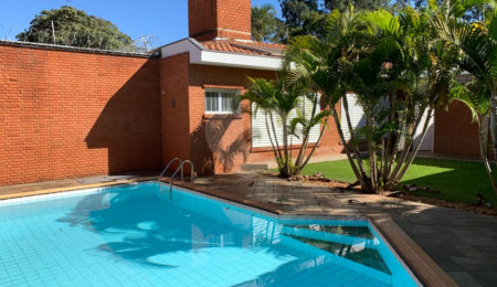 Casa Térrea para alugar com 4 quartos, sendo 3 suítes,  em Araras, Araras, SP